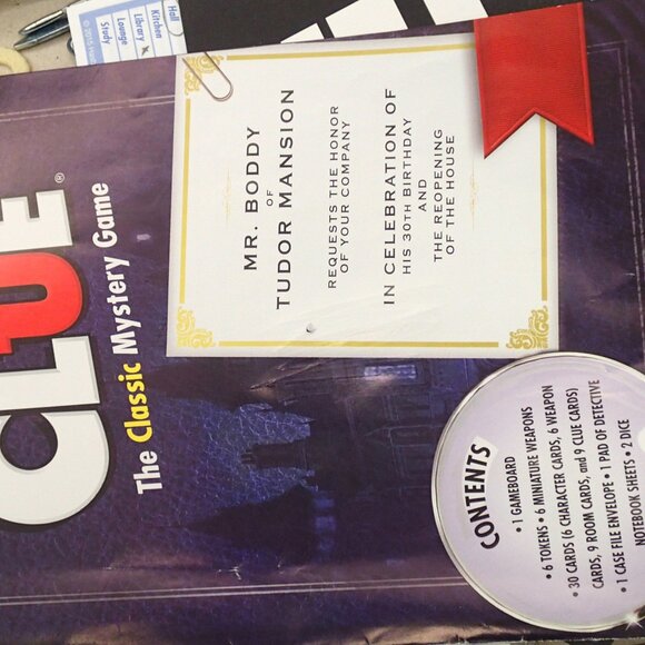 Hasbro The Classic Mystery Game CLUE - Picture 3 of 5